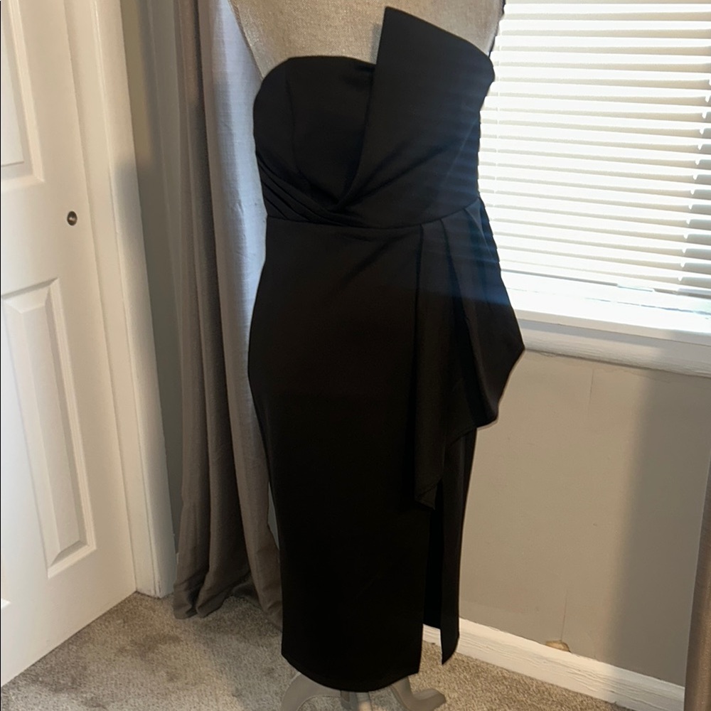 SHEIN Black Bodycon Dress with Slit and Asymmetrical Neckline